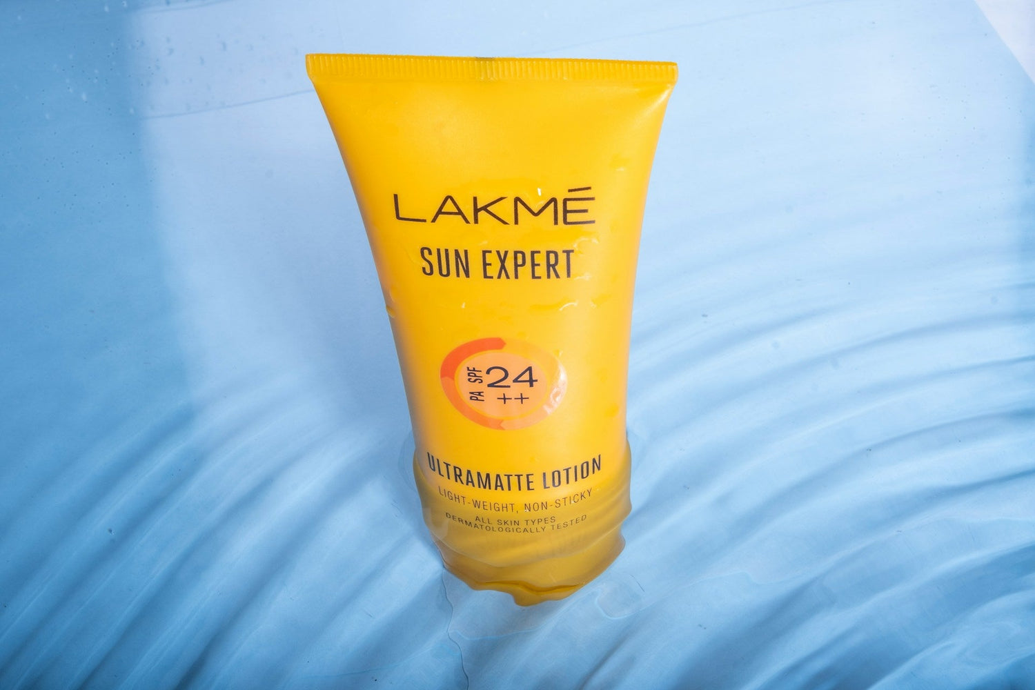 Daily-sunscreen-for-face-and-body-with-broad-spectrum-SPF