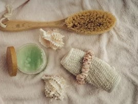 Exfoliating-body-scrub-for-women to-smooth-and-refresh-skin