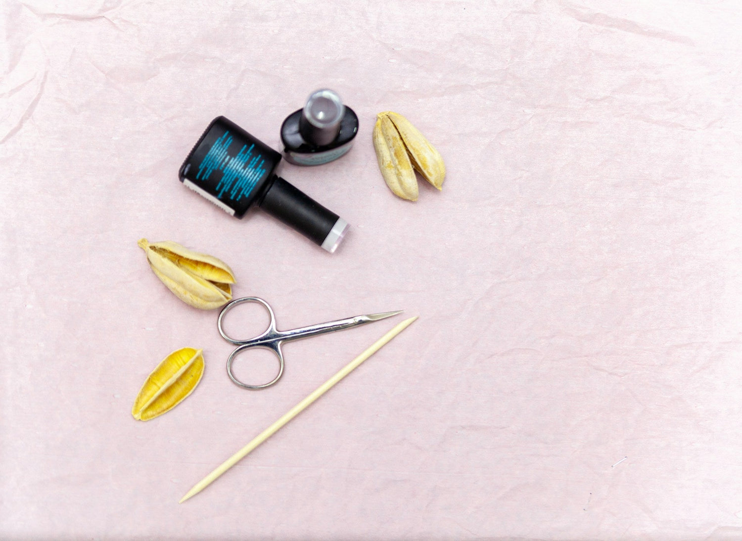 Manicure-and-nail-care-kit-for-women-with-tools-for-strong,-polished-nails