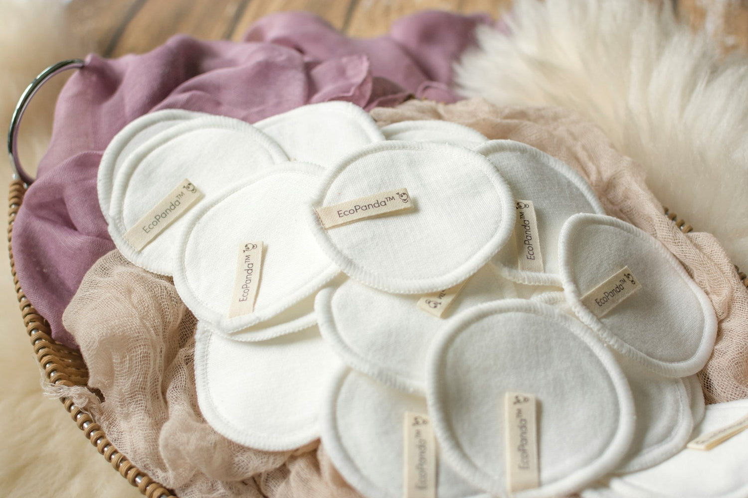 Reusable-makeup-remover-pads-for-women-soft-and-eco-friendly