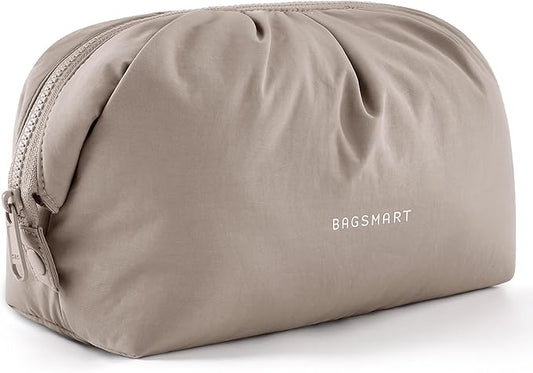 BAGSMART Makeup Bag Travel Makeup Bag, Cute Make Up Bag, Large Capacity Cosmetic Bags for Women, Wide-open Makeup Pouch Travel Essentials Toiletries Accessories Brushes (Camel)